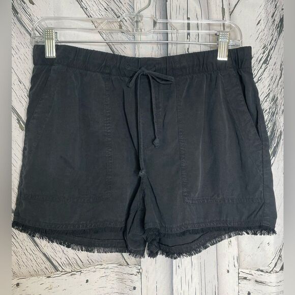Bella Dahl Lot of 2 Shorts Black & White Small - Picture 11 of 11